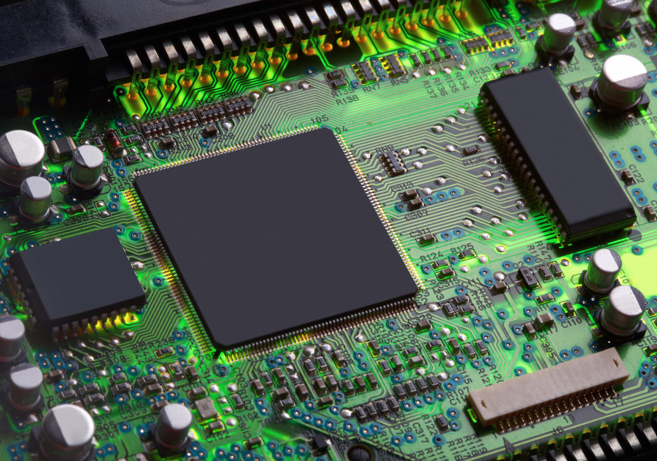 回收博通以太網(wǎng)IC，安森美IGBT模塊，賽靈思FPGA芯片，Microchip傳感器