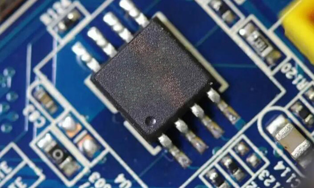 供應(yīng) [XILINX] 現(xiàn)場(chǎng)可編程們陣列：供應(yīng) Spartan-7 FPGA IC、Artix-7 系列 FPGA IC、Virtex-6 FPGA IC
