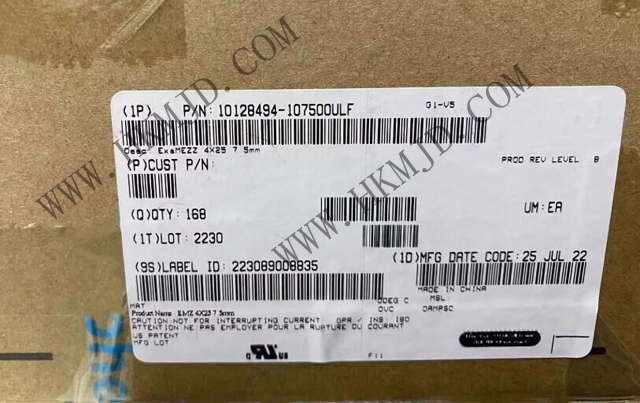 安費(fèi)諾 10128494-107500ULF ExaMEZZ? 夾層式連接器，引領(lǐng)高速連接新時(shí)代
